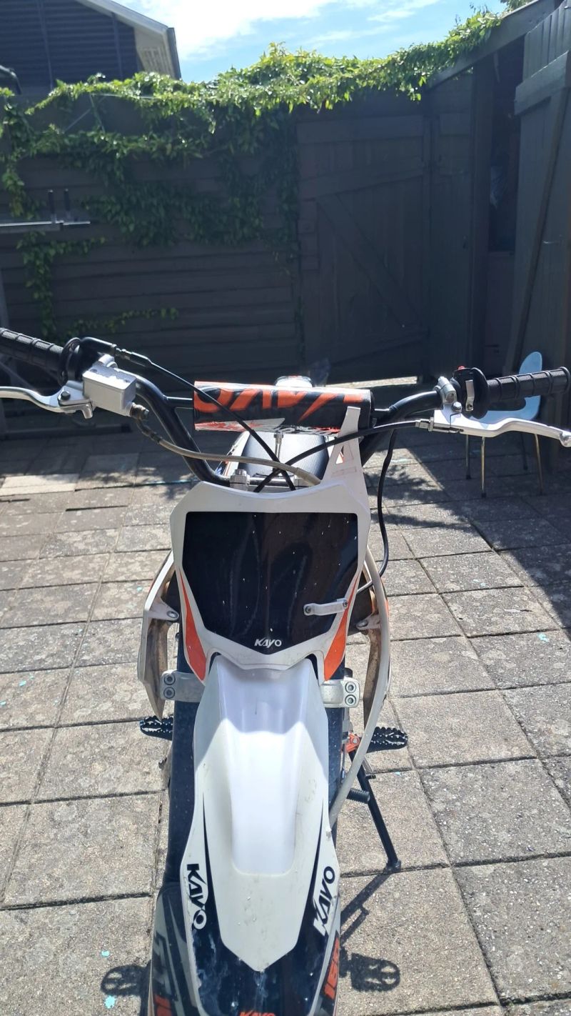 Kayo crosser