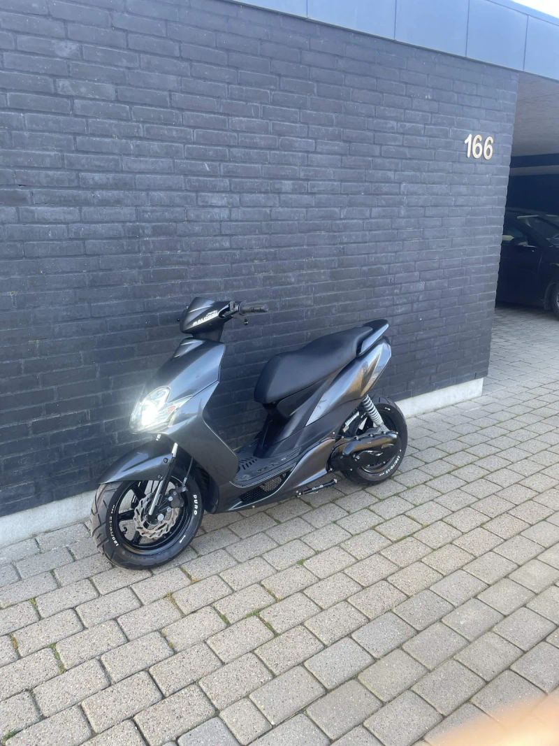 Yamaha Jog R (BYTTER MED STD JOG AS/FS)