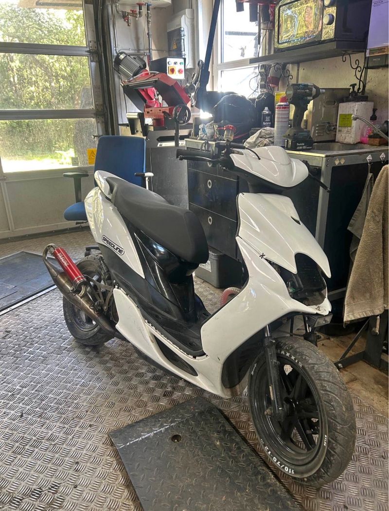 Yamaha jog r