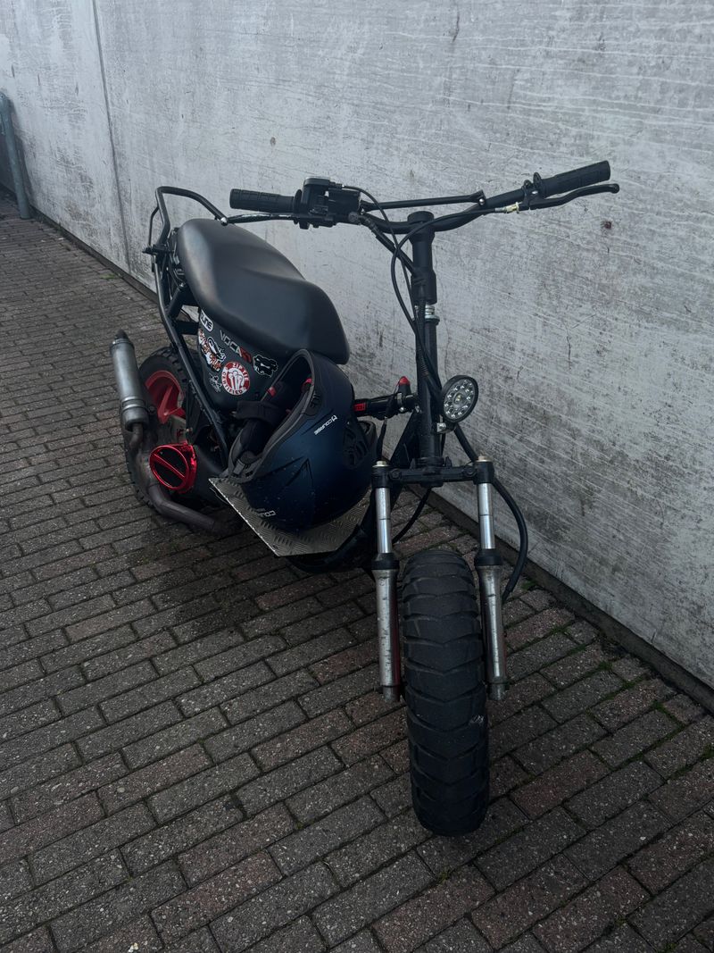 Stelracer hotjog
